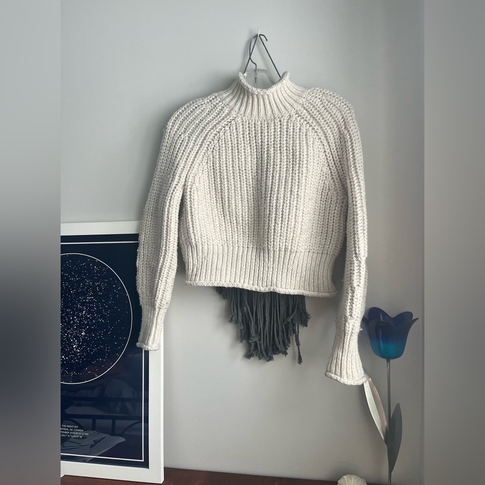 H&M Women's Cream Turtleneck Sweater